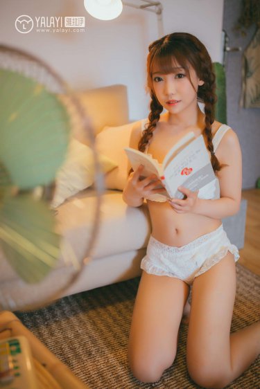 lol女解说4p